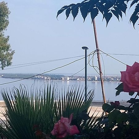 Redsun Apartment Vlorë Екстериор снимка