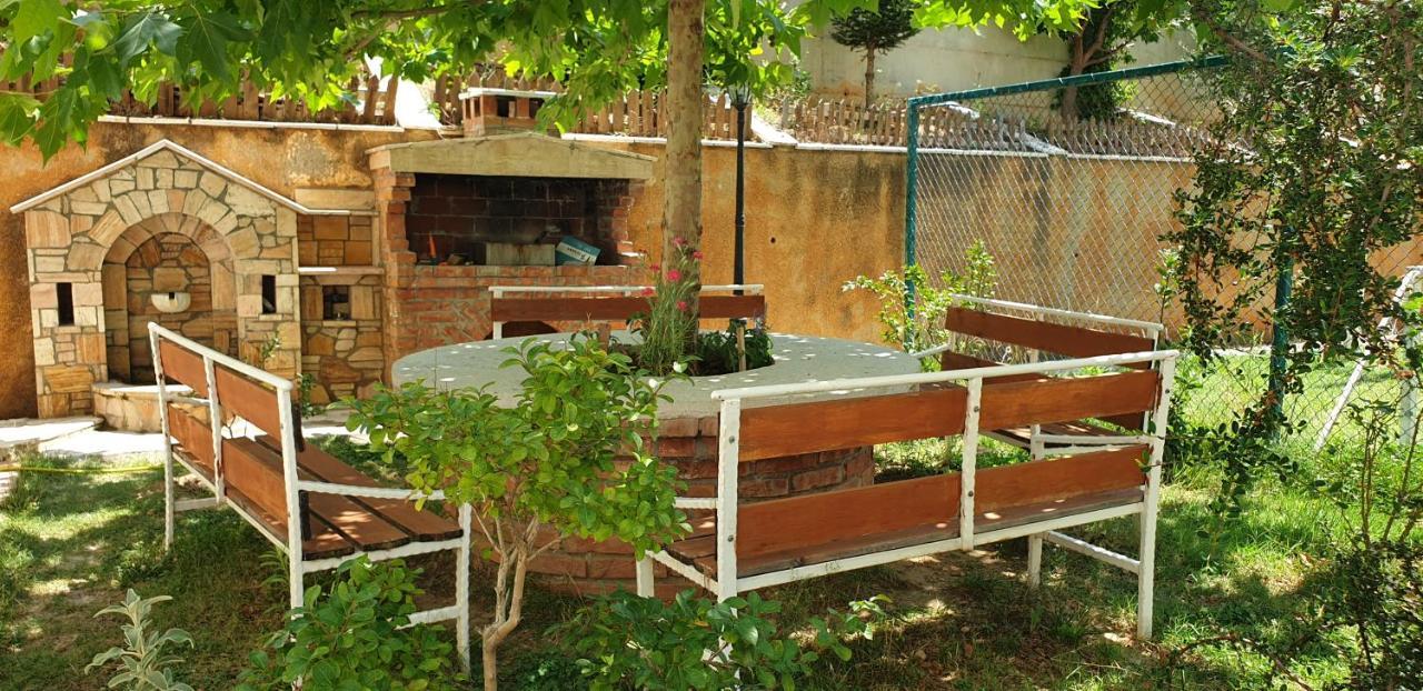 Redsun Apartment Vlorë Екстериор снимка