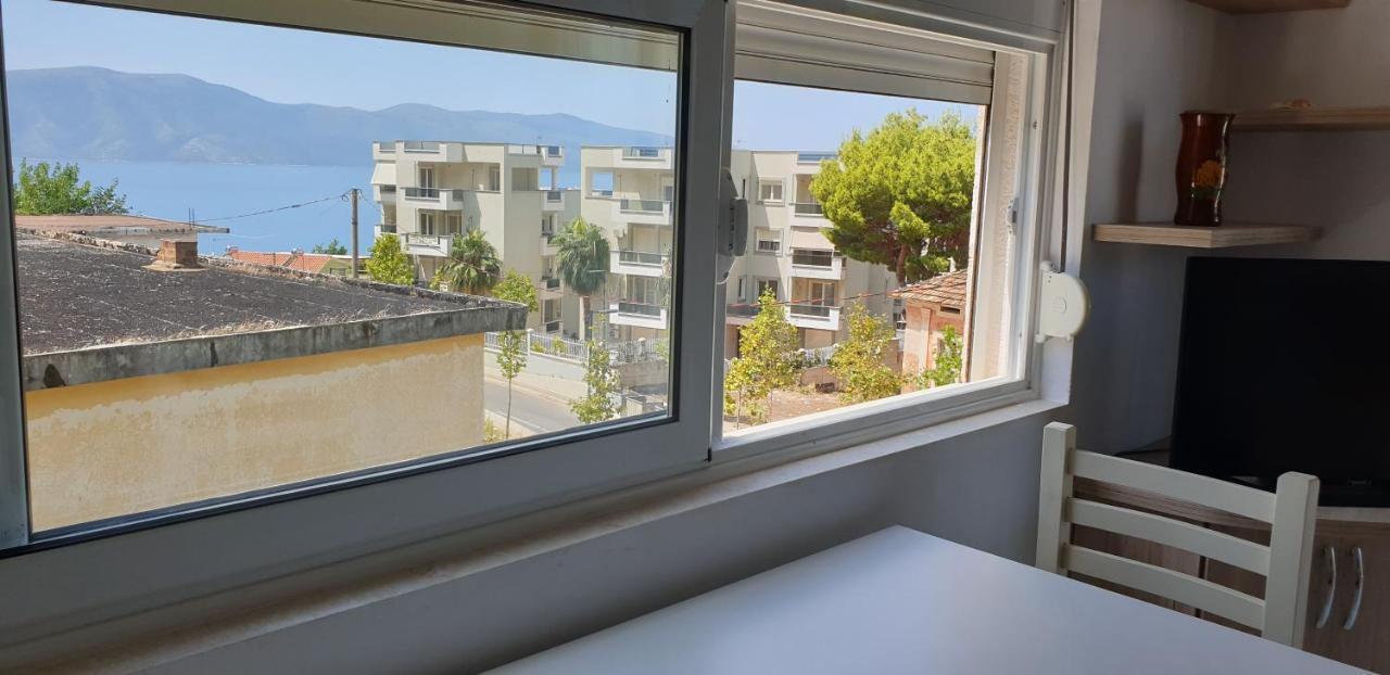 Redsun Apartment Vlorë Екстериор снимка