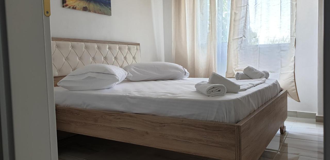 Redsun Apartment Vlorë Екстериор снимка