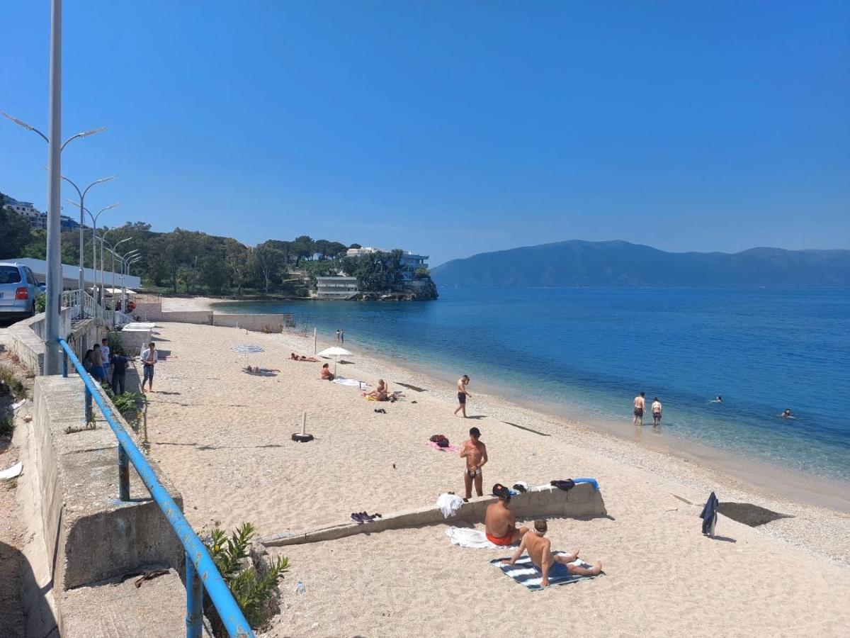Redsun Apartment Vlorë Екстериор снимка