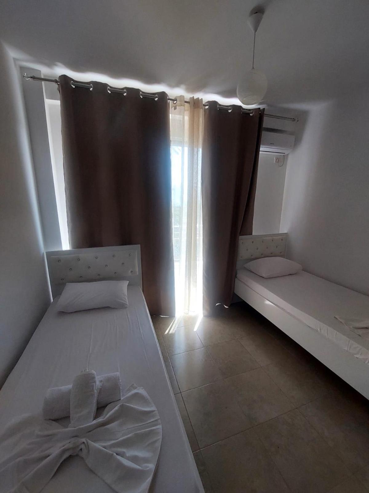 Redsun Apartment Vlorë Екстериор снимка
