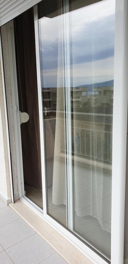 Redsun Apartment Vlorë Екстериор снимка
